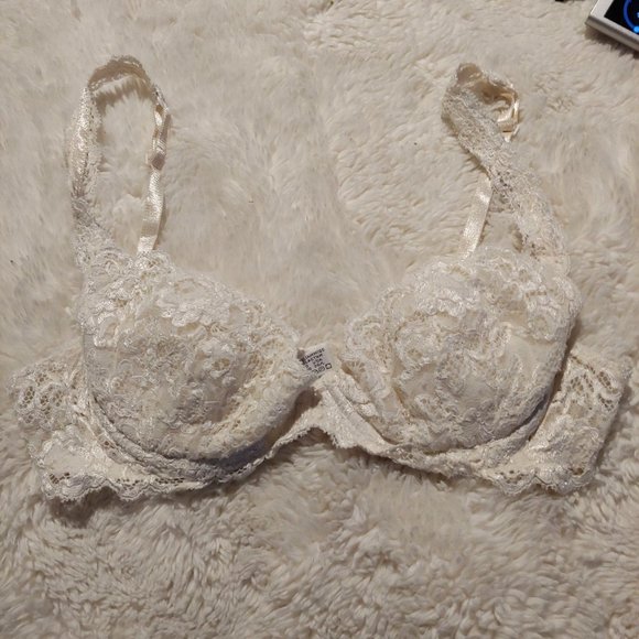 Exilia Ivory Lightly Padded Lace Made in Italy 36A - Picture 5 of 16